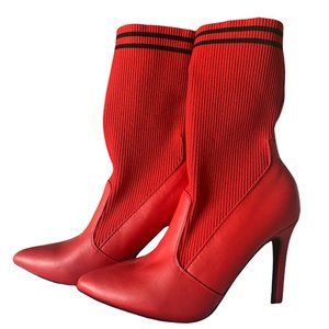 Rouge Helium Boots